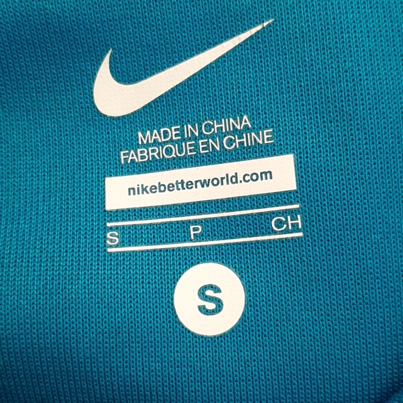 Nike jacket - Picture 2 of 5